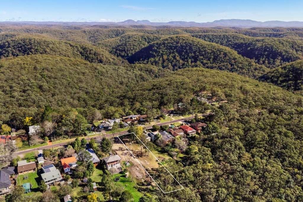 75 Shirlow Avenue, Faulconbridge, NSW 2776 AUS