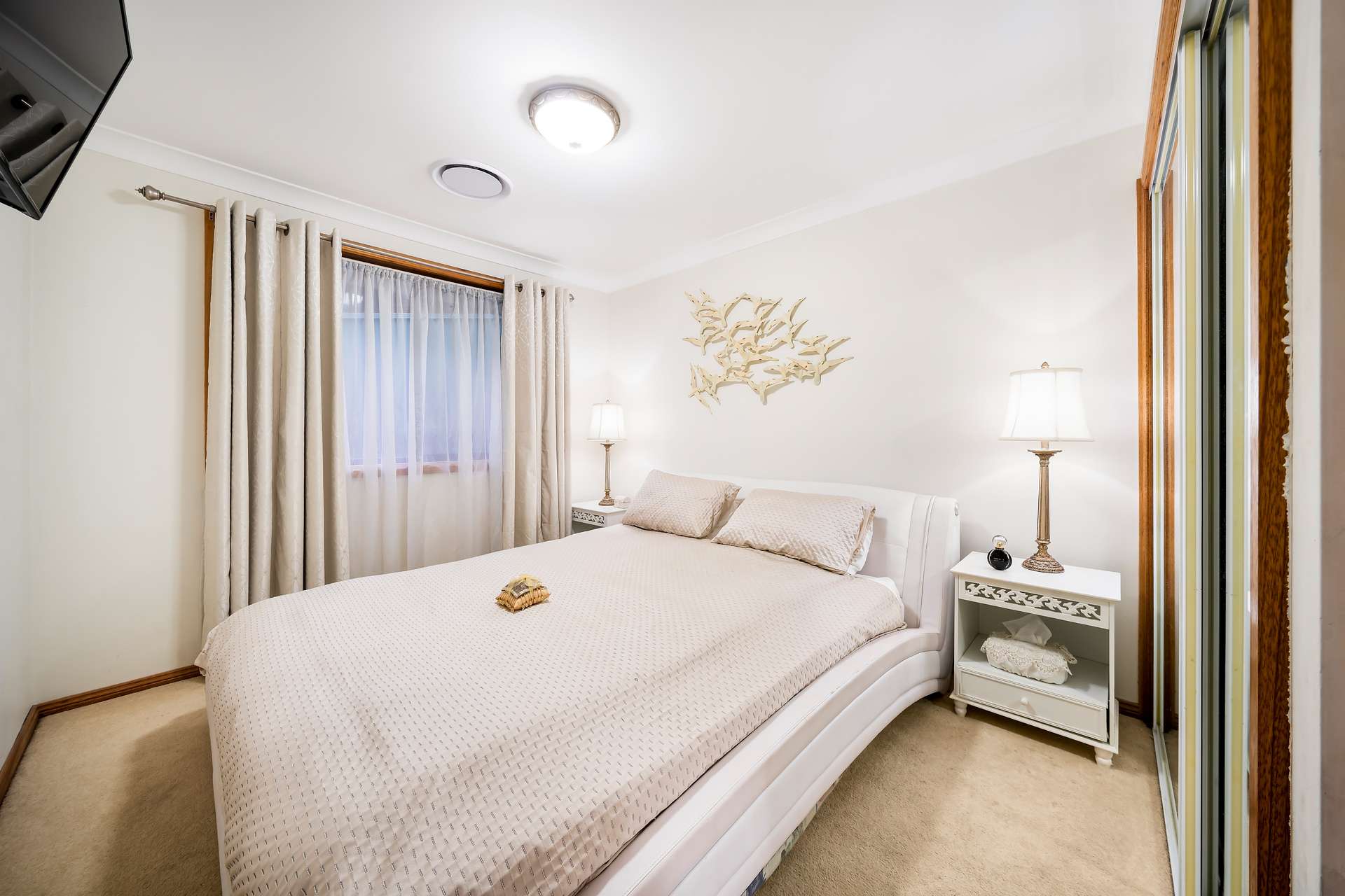 11 Colville Road, Yellow Rock, NSW 2777 AUS