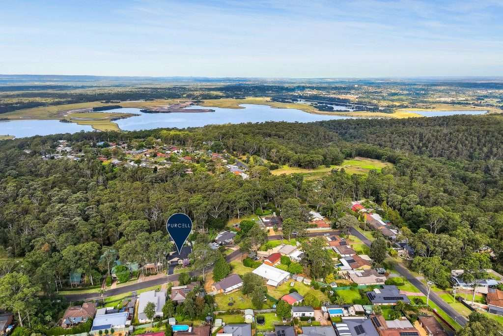 11 Colville Road, Yellow Rock - Thumbnail 4