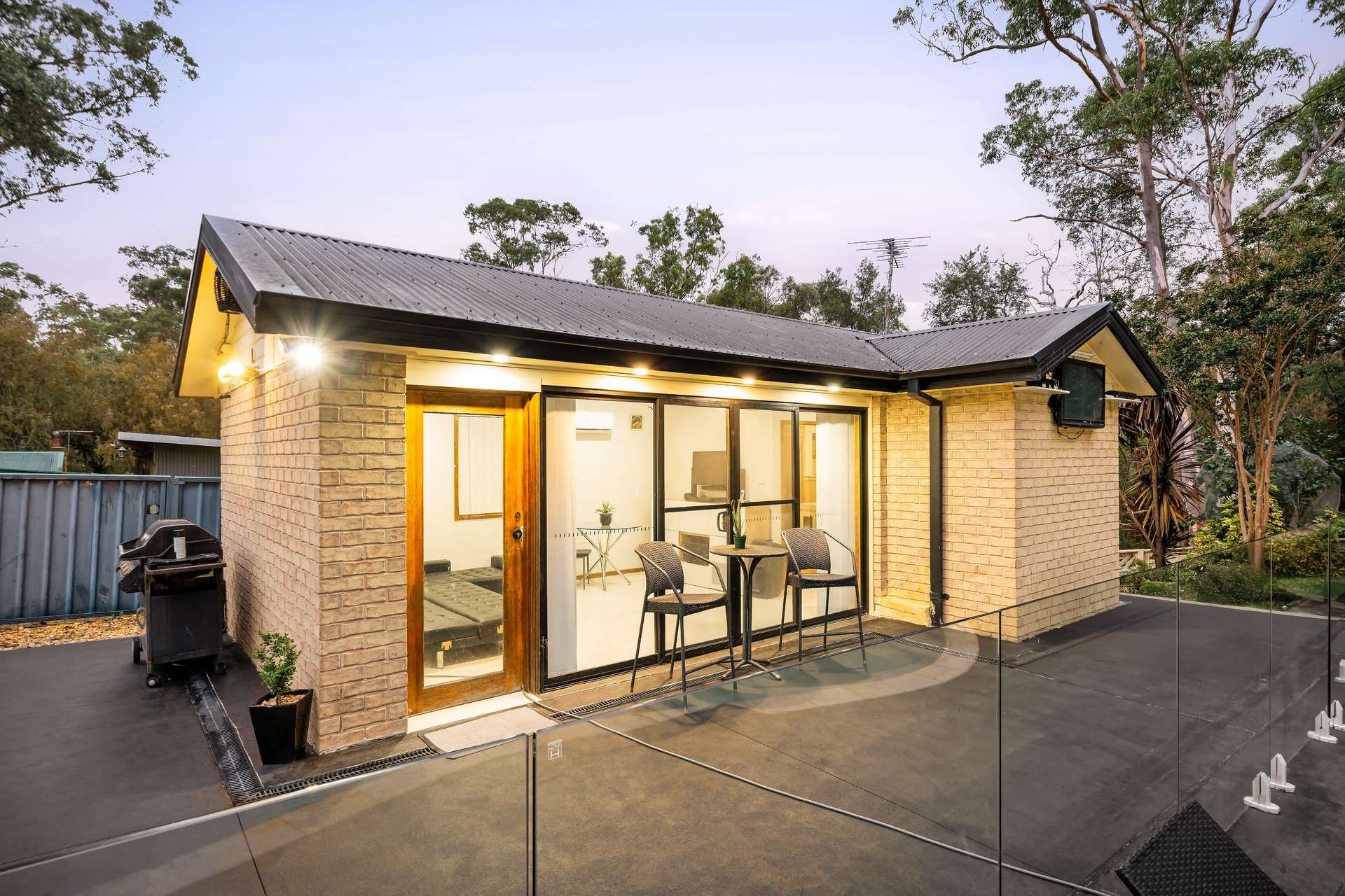 11 Colville Road, Yellow Rock, NSW 2777 AUS