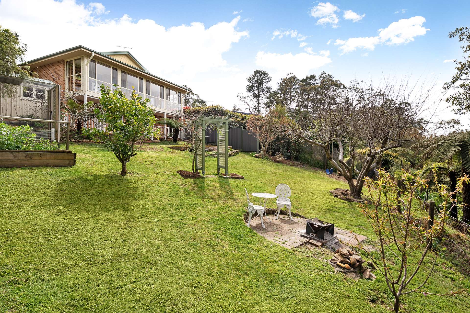 55 Clear View Parade, Hazelbrook, NSW 2779 AUS