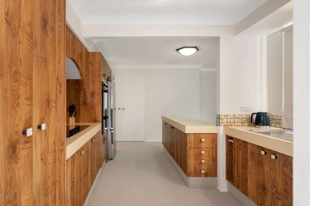 8 Maple Grove, Wentworth Falls, NSW 2782 AUS