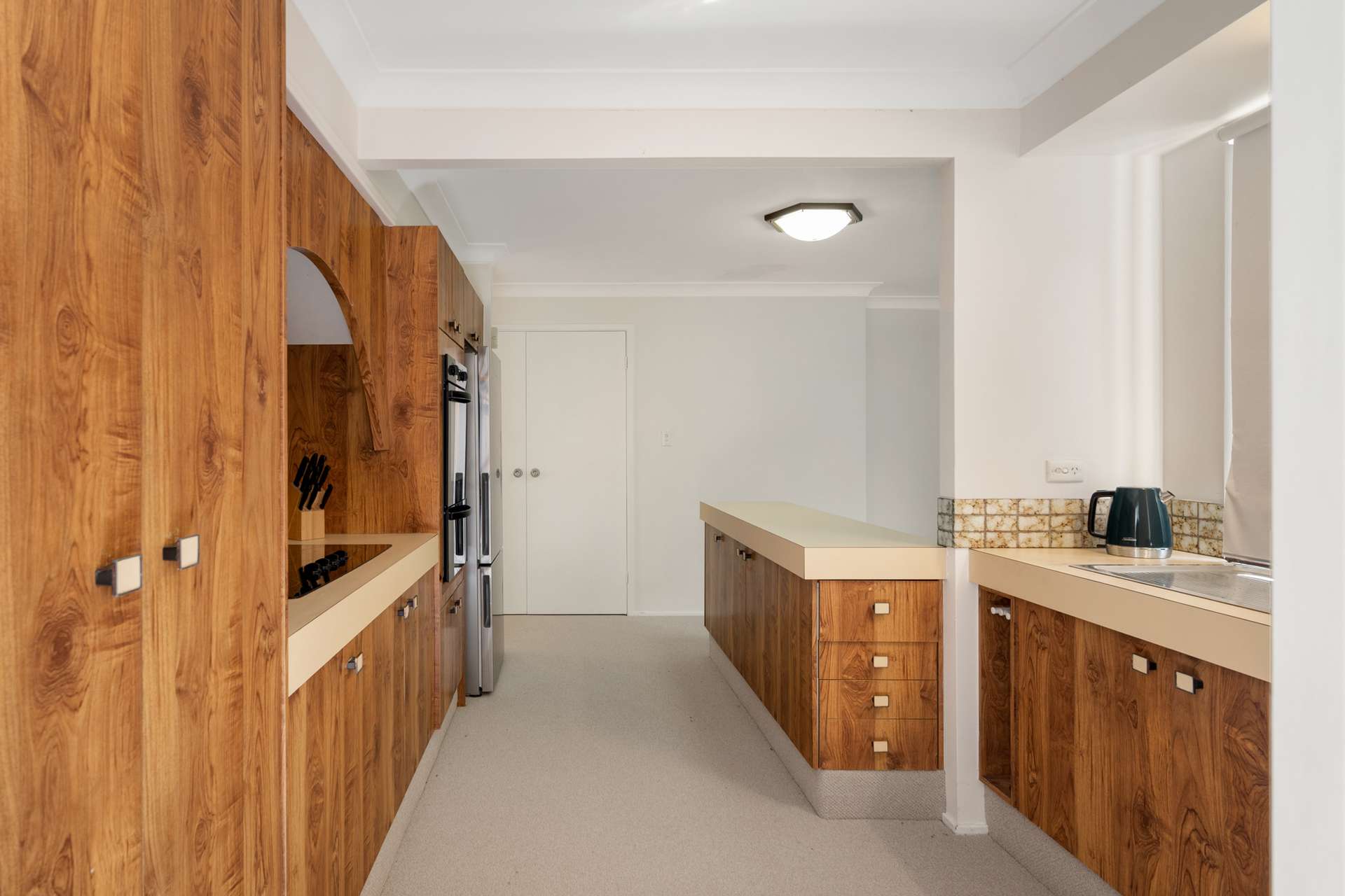 8 Maple Grove, Wentworth Falls, NSW 2782 AUS