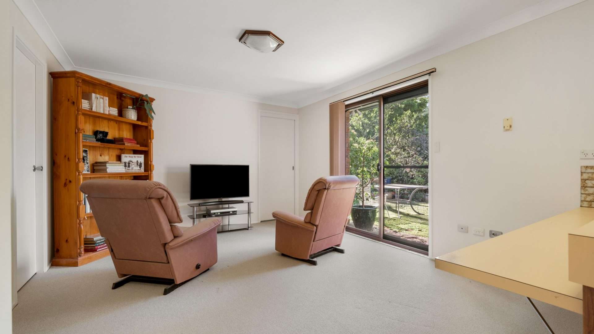 8 Maple Grove, Wentworth Falls, NSW 2782 AUS