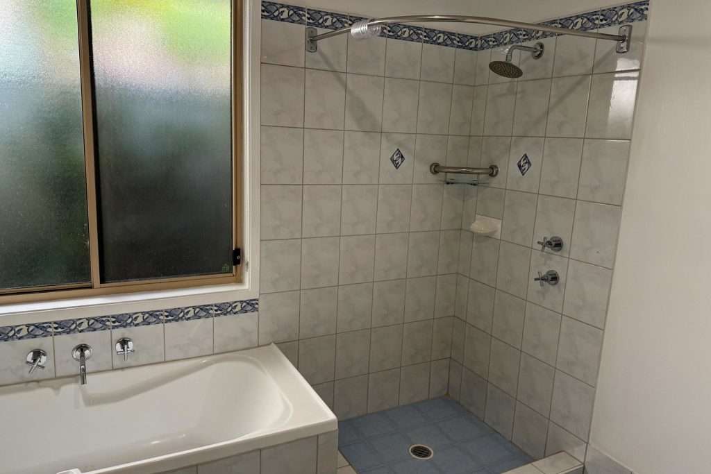 202 Connaught Road, Blackheath, NSW 2785 AUS