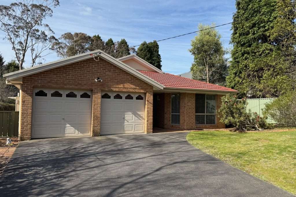 202 Connaught Road, Blackheath, NSW 2785 AUS