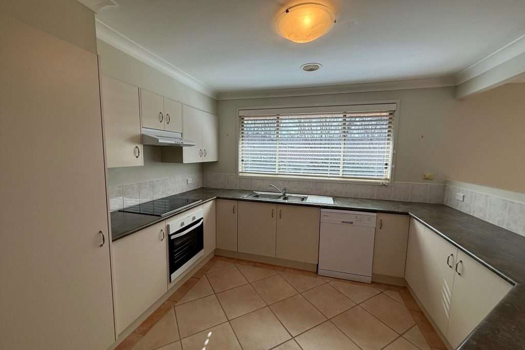 202 Connaught Road, Blackheath, NSW 2785 AUS