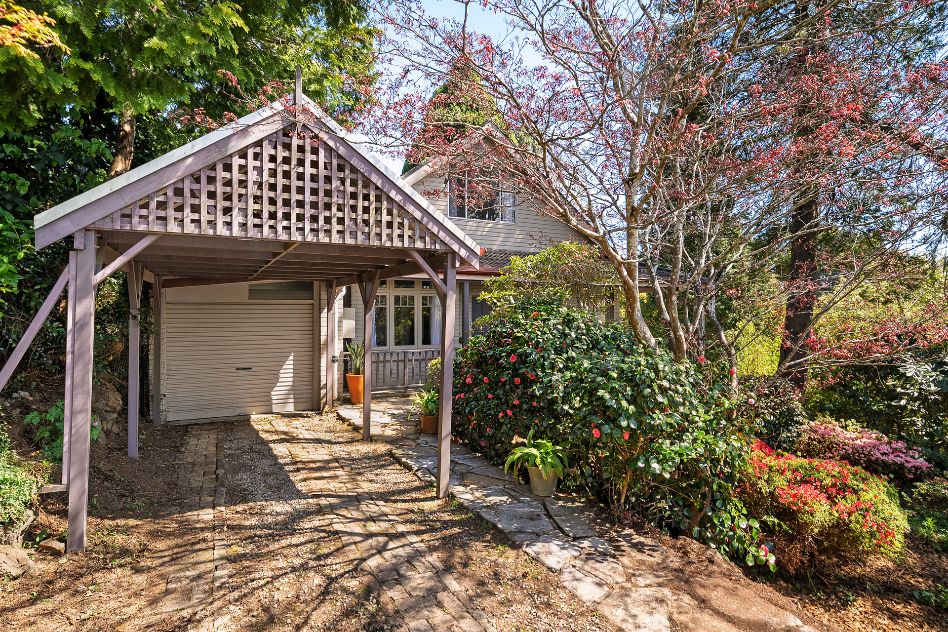 18 East View Avenue, Leura, NSW 2780 AUS