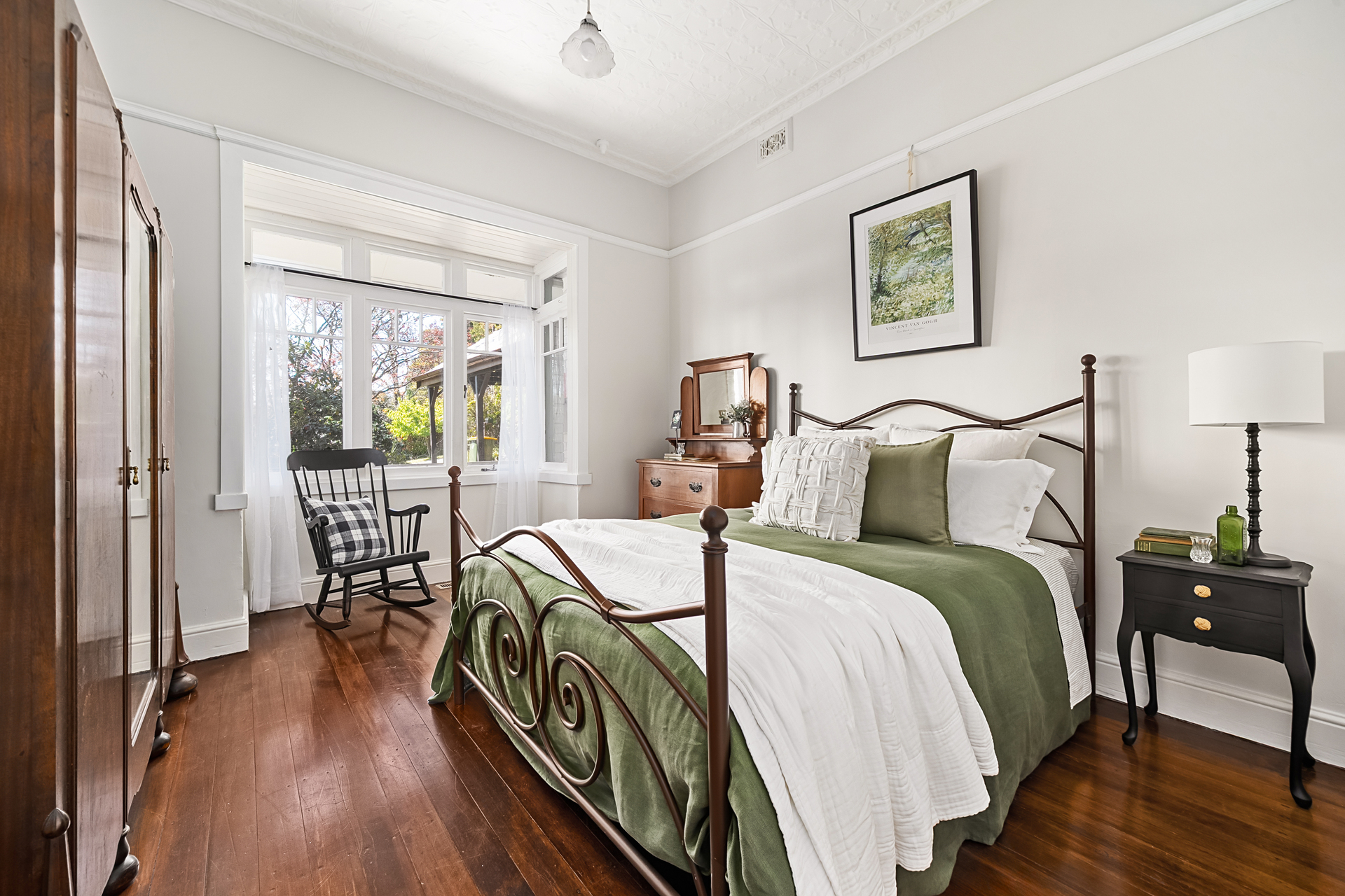 18 East View Avenue, Leura, NSW 2780 AUS
