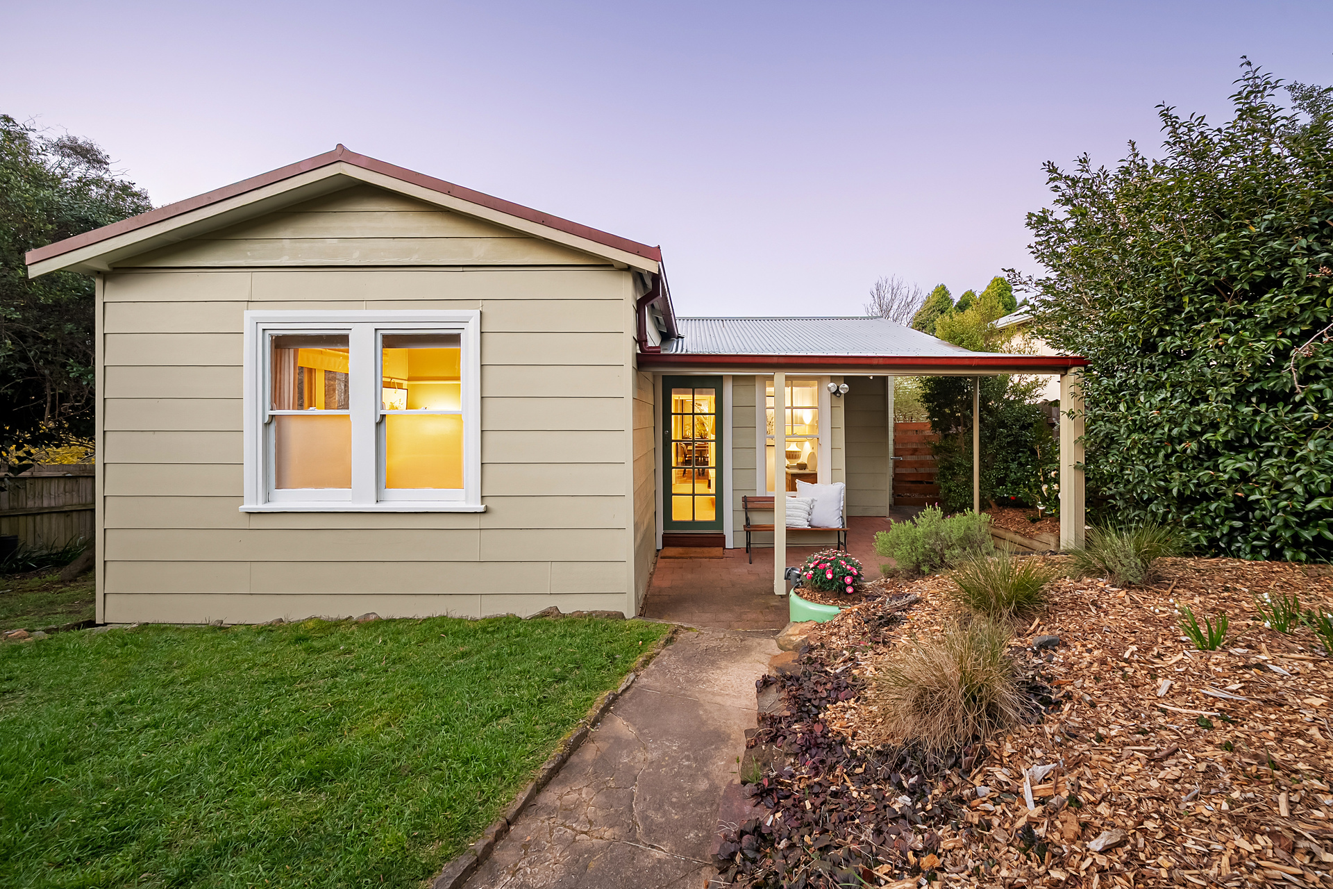 21 Letitia Street, Katoomba, NSW 2780 AUS