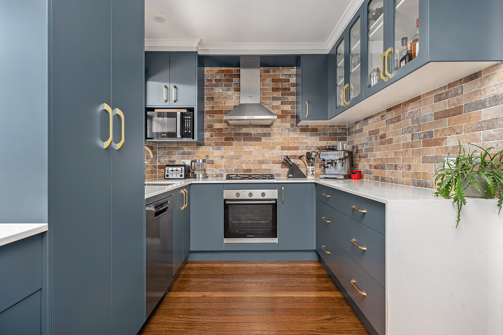 22 Killara Crescent, Winmalee, NSW 2777 AUS