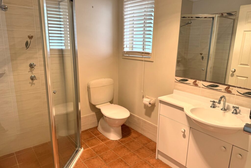 11 Wilson Street, Wentworth Falls, NSW 2782 AUS
