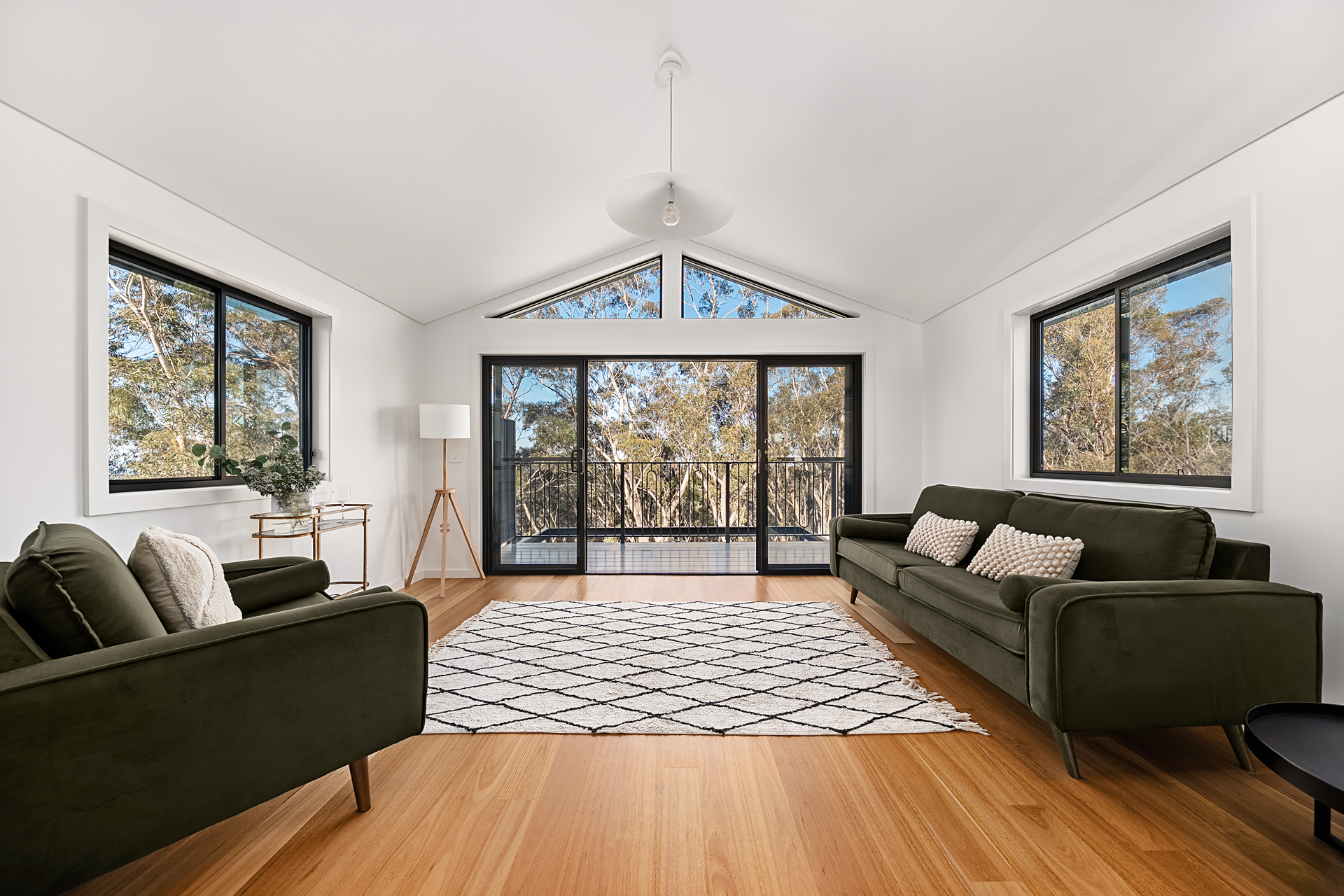 47 Edward Parade, Wentworth Falls, NSW 2782 AUS