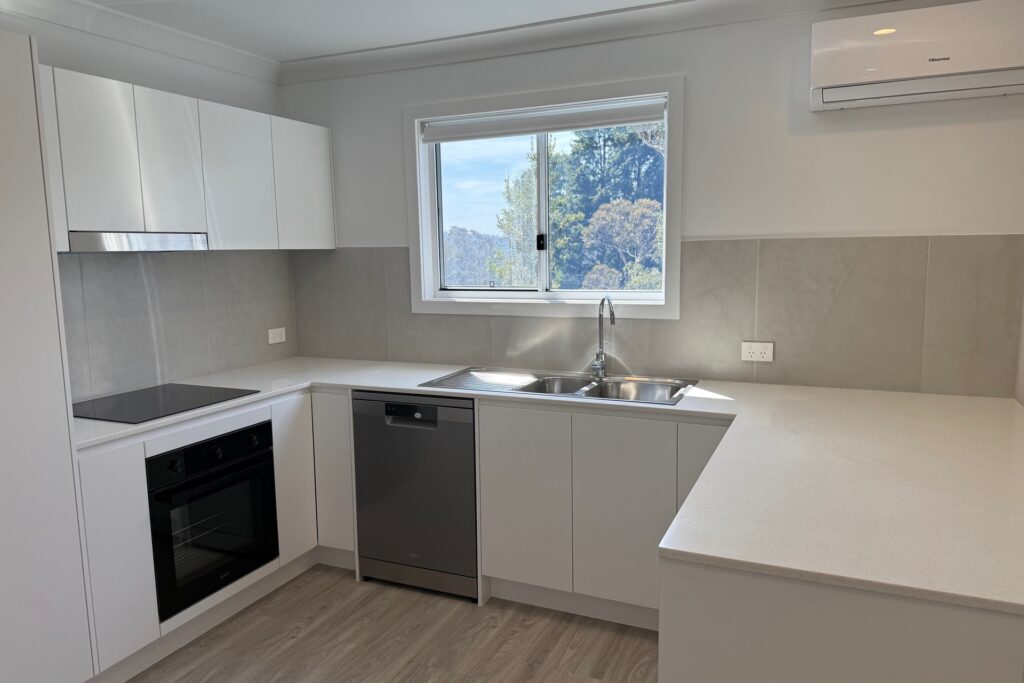 62 Seventh Avenue, Katoomba, NSW 2780 AUS