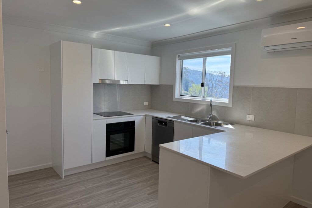 62 Seventh Avenue, Katoomba, NSW 2780 AUS