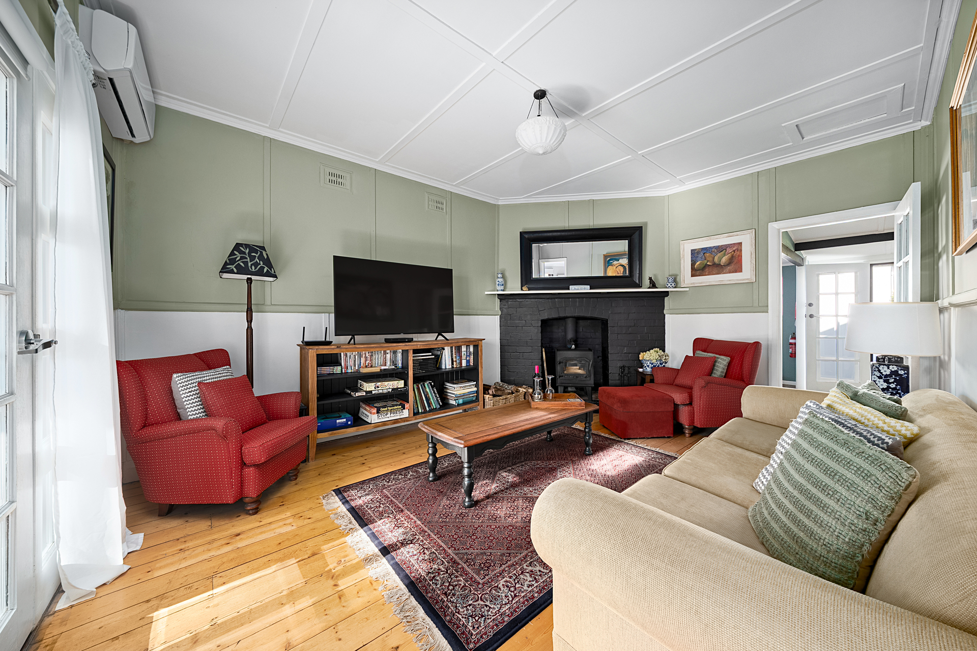 39 Victoria Street, Katoomba, NSW 2780 AUS