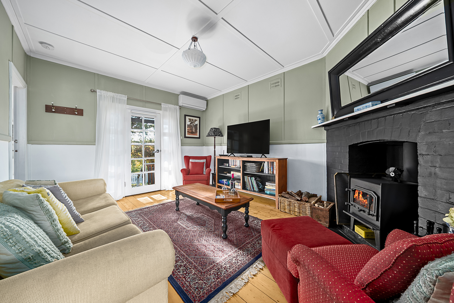 39 Victoria Street, Katoomba, NSW 2780 AUS
