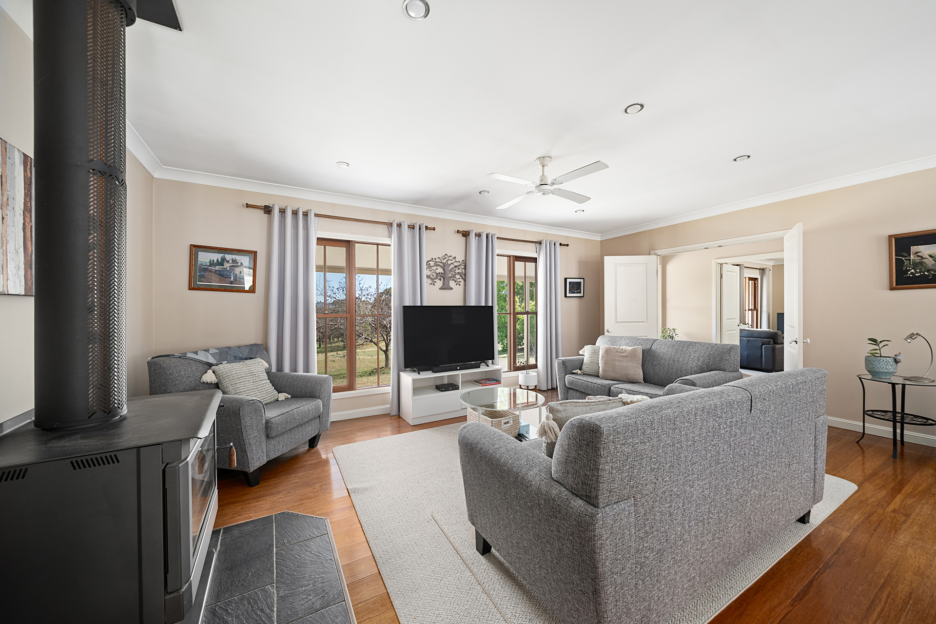 77 Carroll Drive, Hartley, NSW 2790 AUS