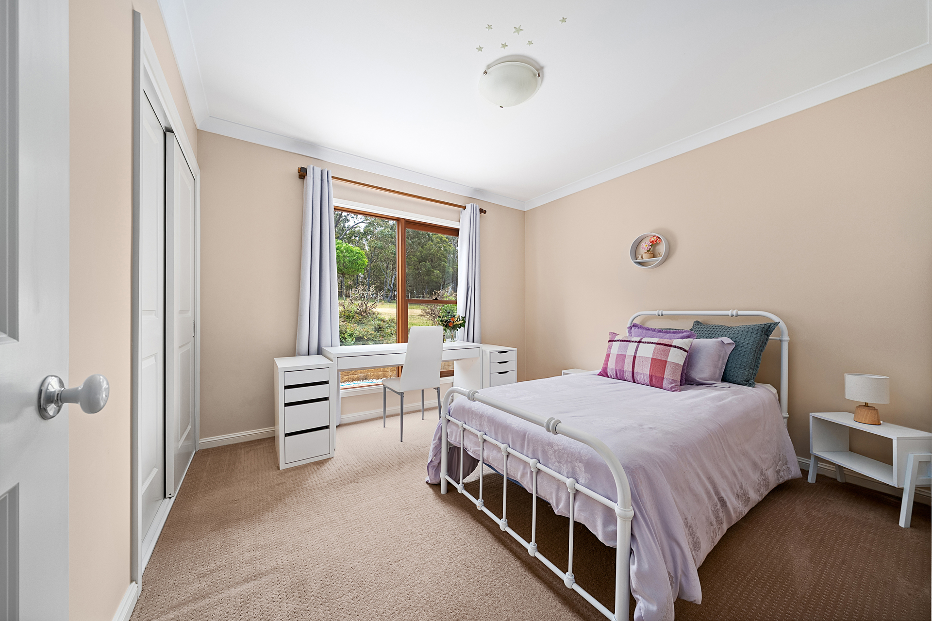 77 Carroll Drive, Hartley, NSW 2790 AUS