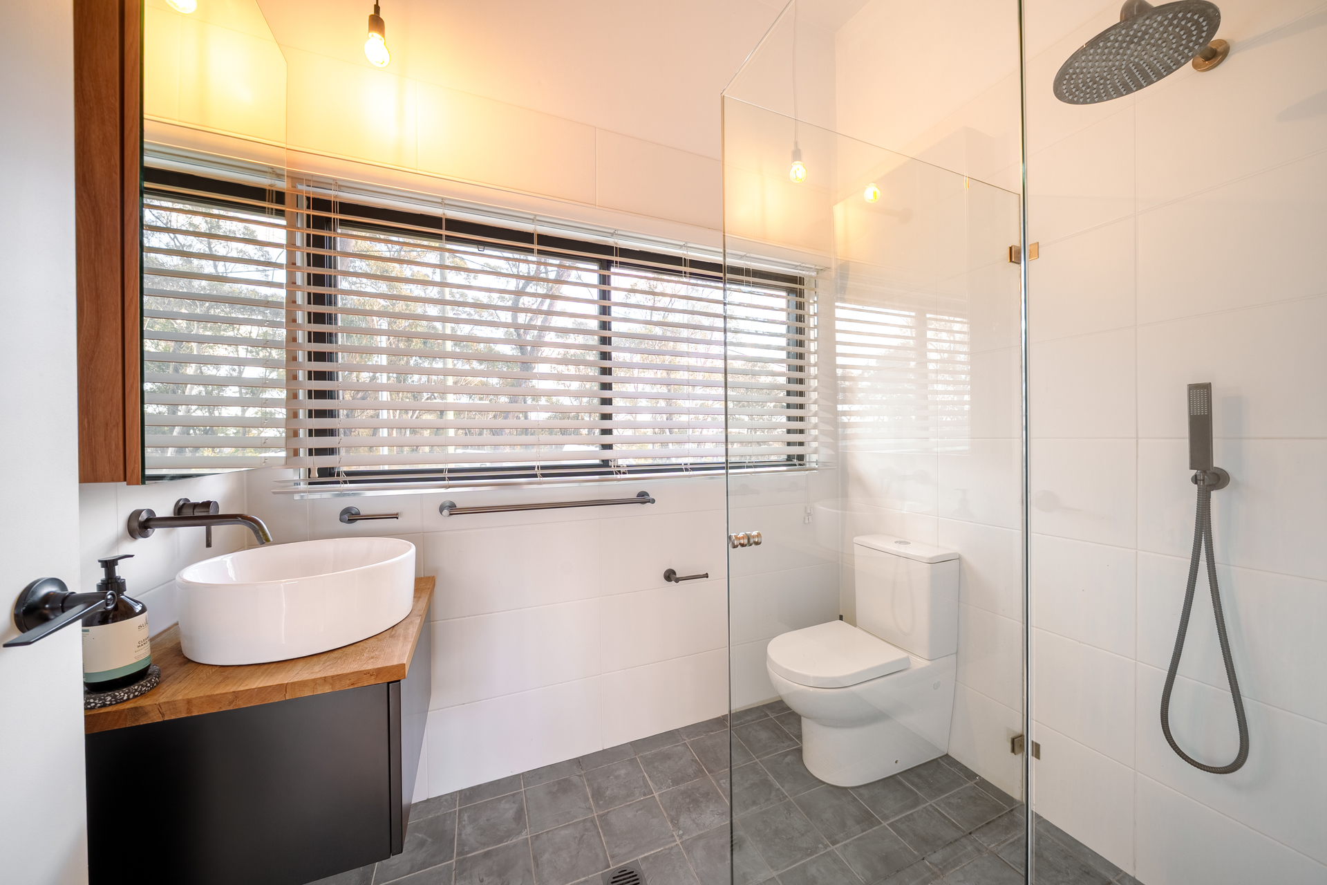 19 Chatsworth Road, Mount Victoria, NSW 2786 AUS