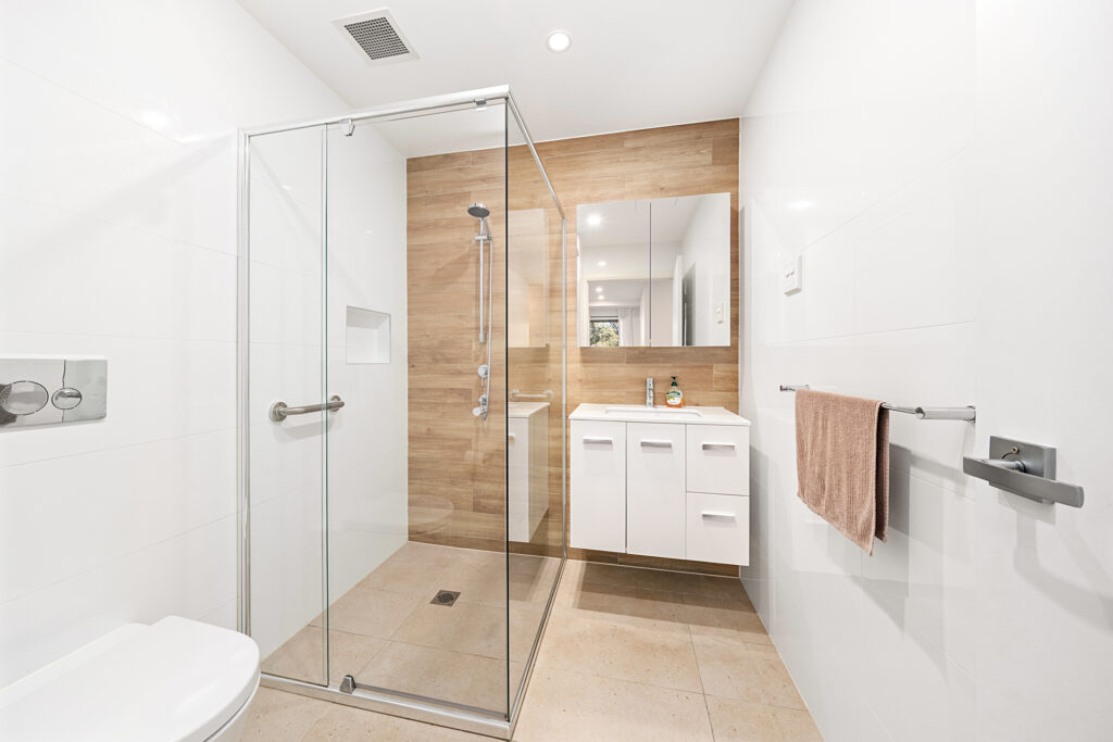 1/4 Springwood Lane, Springwood, NSW 2777 AUS