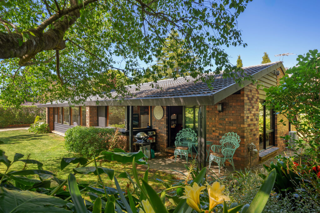 140 Blaxland Road, Wentworth Falls - Thumbnail 6