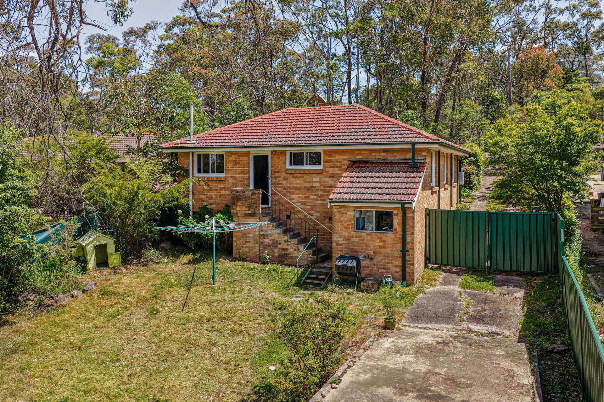 6 Eastern Avenue, Hazelbrook, NSW 2779 AUS