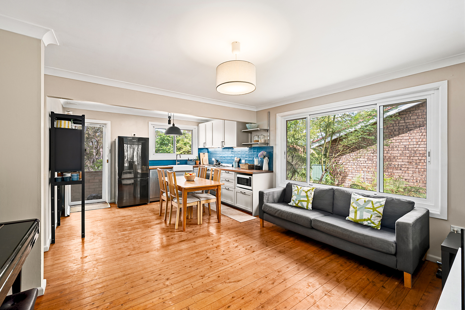 6 Eastern Avenue, Hazelbrook, NSW 2779 AUS