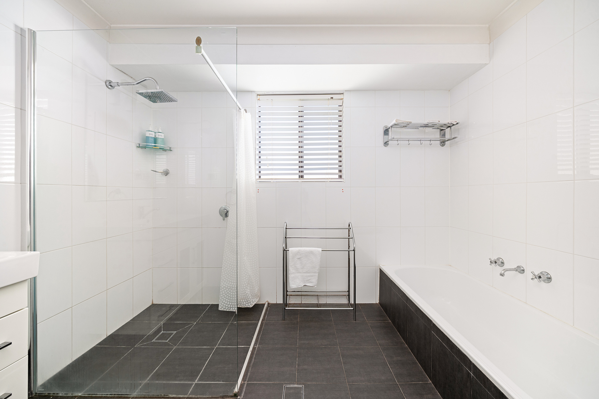 341 Cliff Drive, Katoomba, NSW 2780 AUS