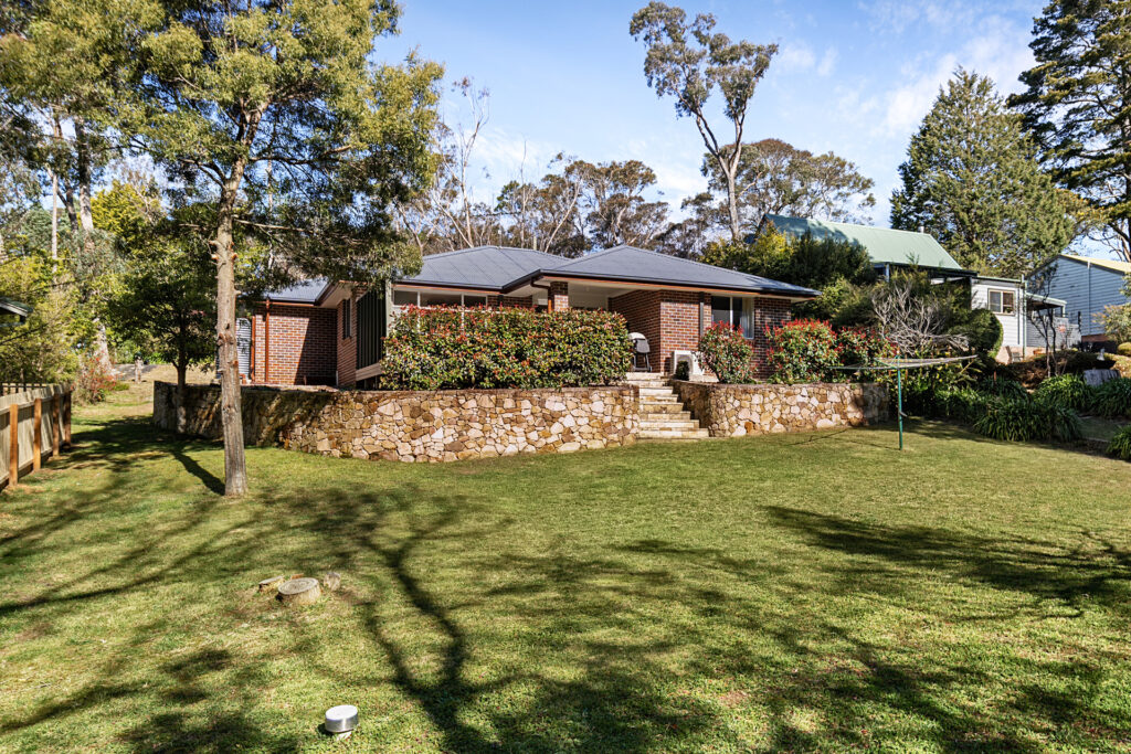 14 Minni Ha Ha Road, Katoomba, NSW 2780 AUS