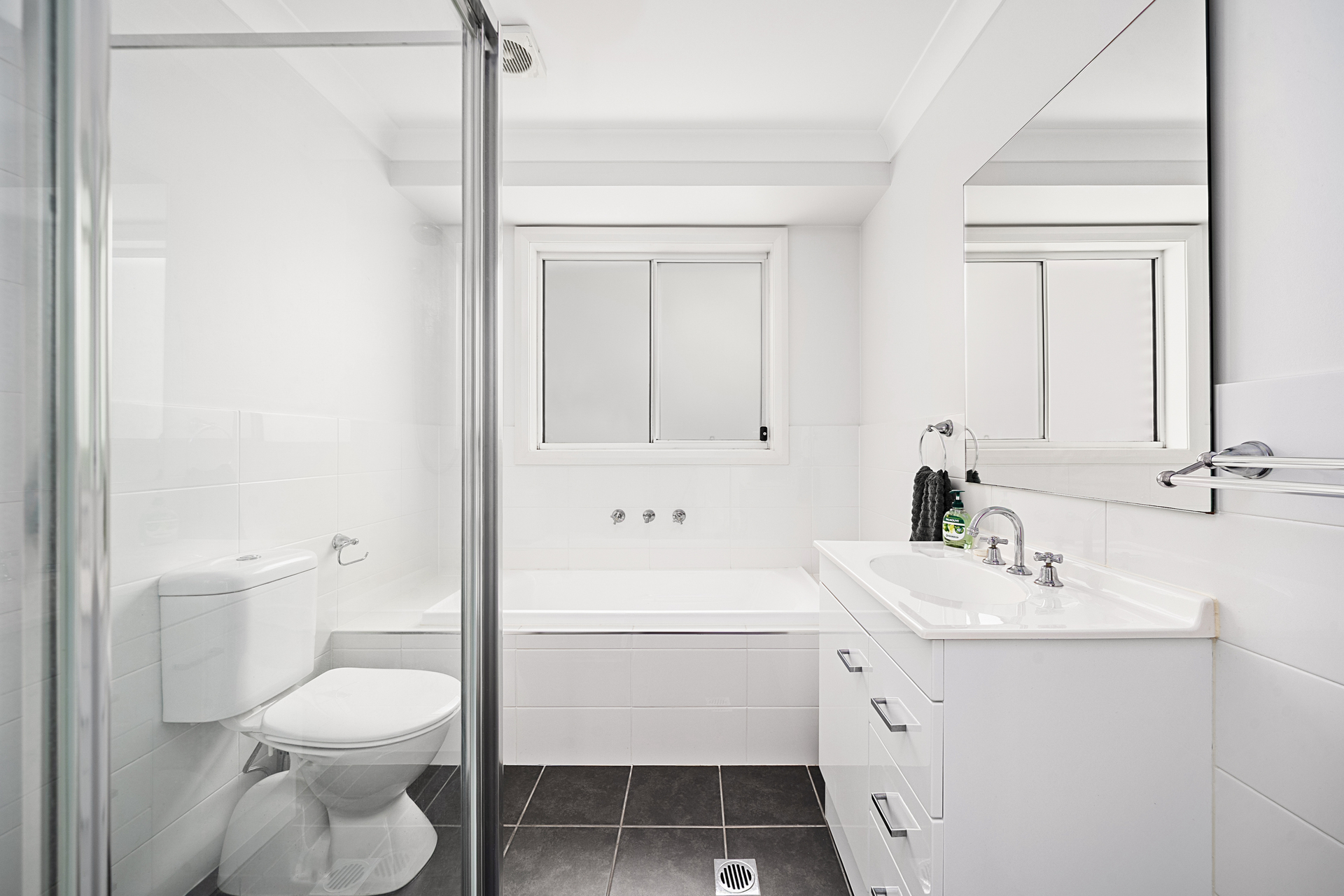 14 Minni Ha Ha Road, Katoomba, NSW 2780 AUS