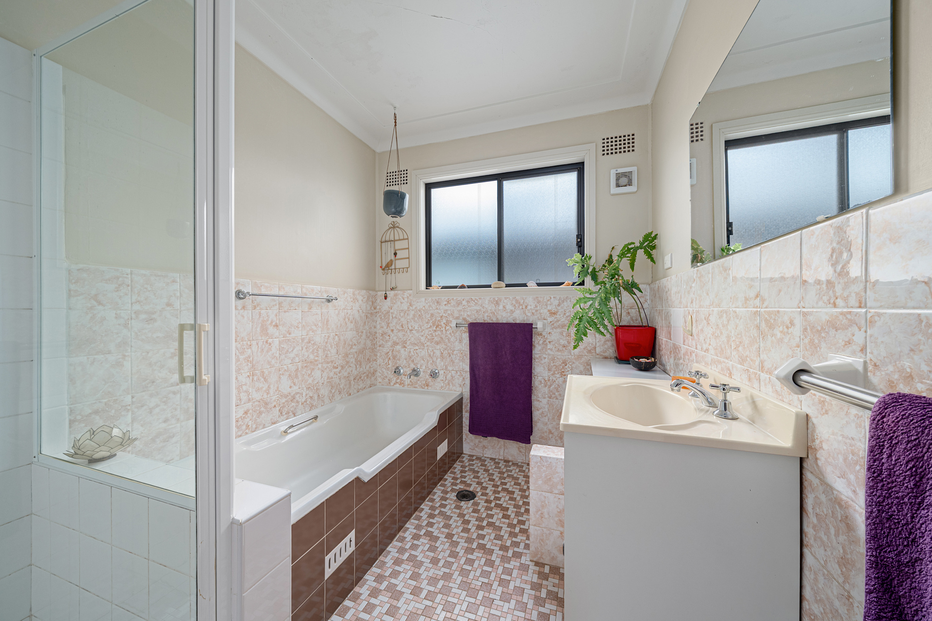 22 Nichols Parade, Mount Riverview, NSW 2774 AUS