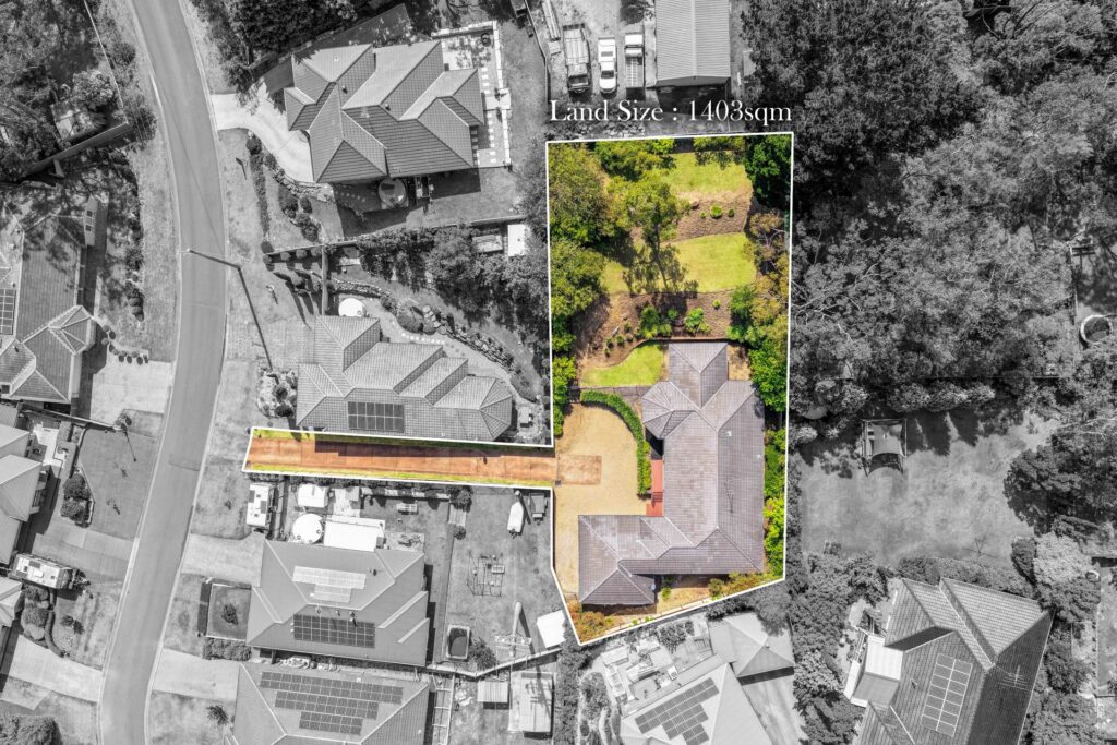 4A Log Bridge Place, Hazelbrook - Thumbnail 2