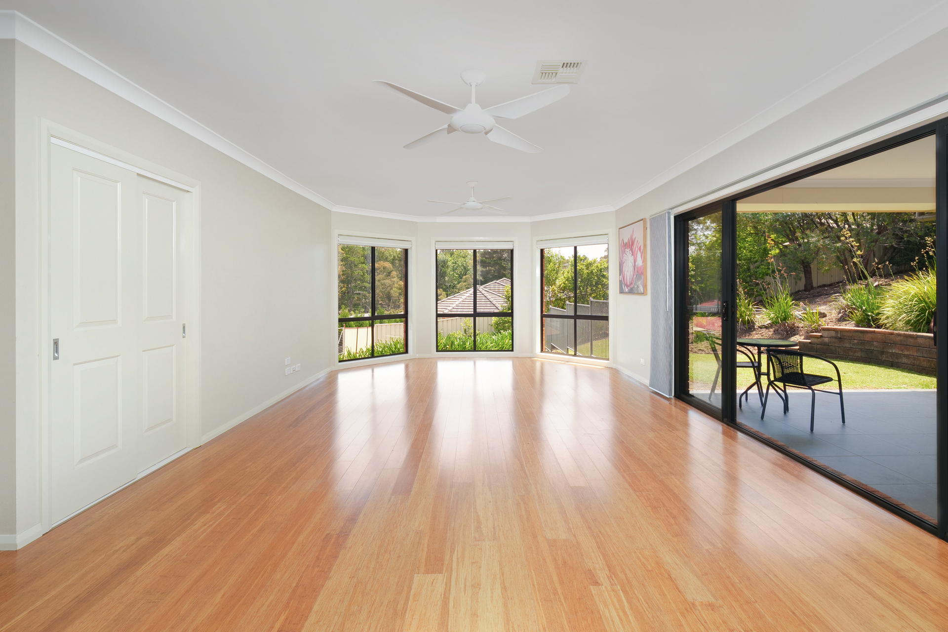 4A Log Bridge Place, Hazelbrook, NSW 2779 AUS