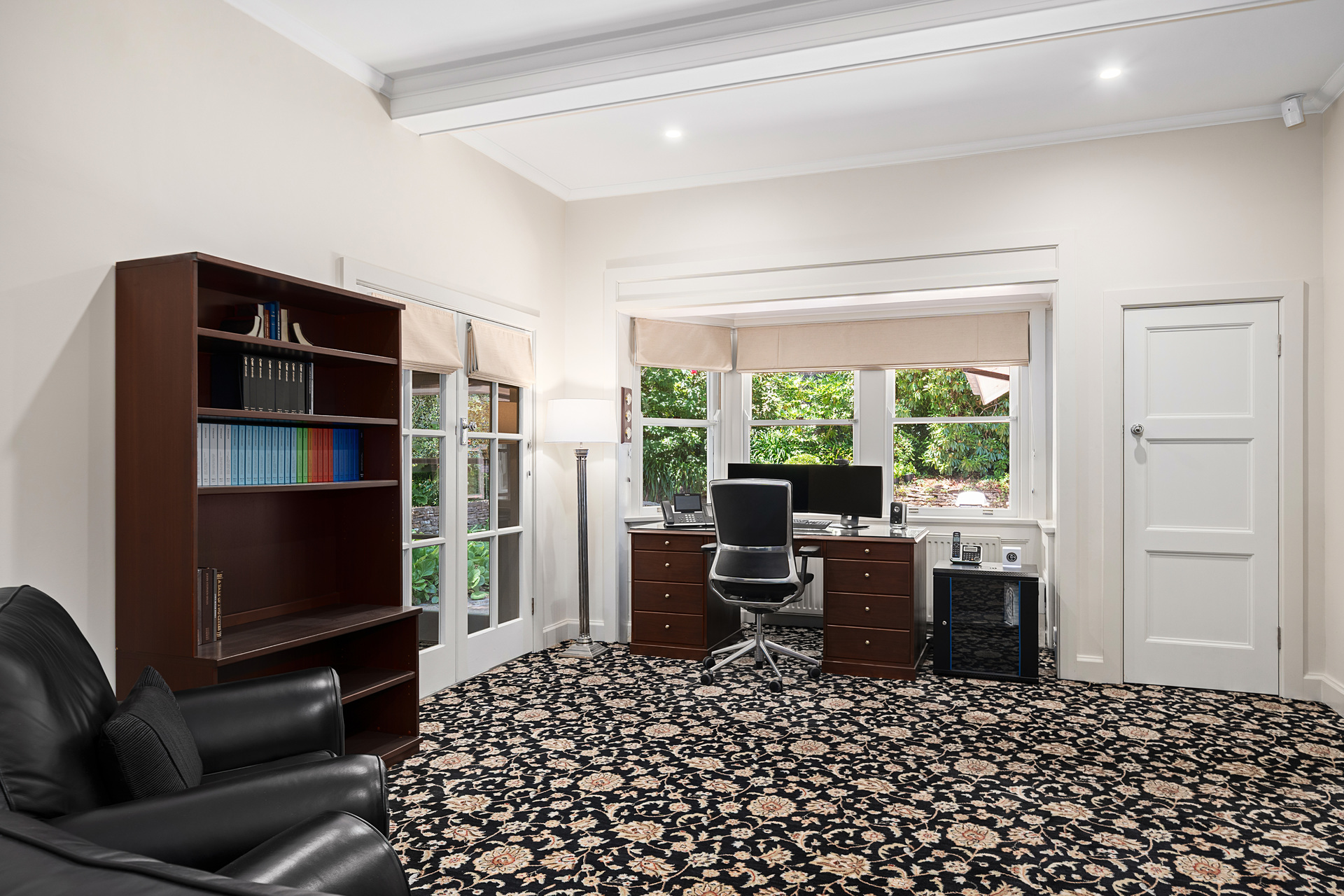 2 Kensett Avenue, Leura, NSW 2780 AUS