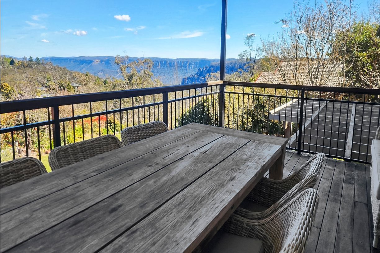 27 Cliff View Road, Leura, NSW 2780 AUS