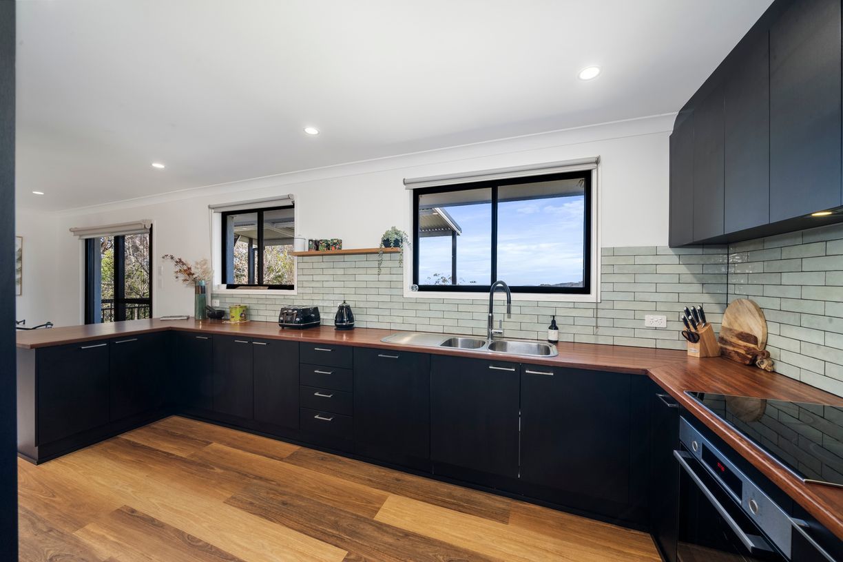 27 Cliff View Road, Leura, NSW 2780 AUS