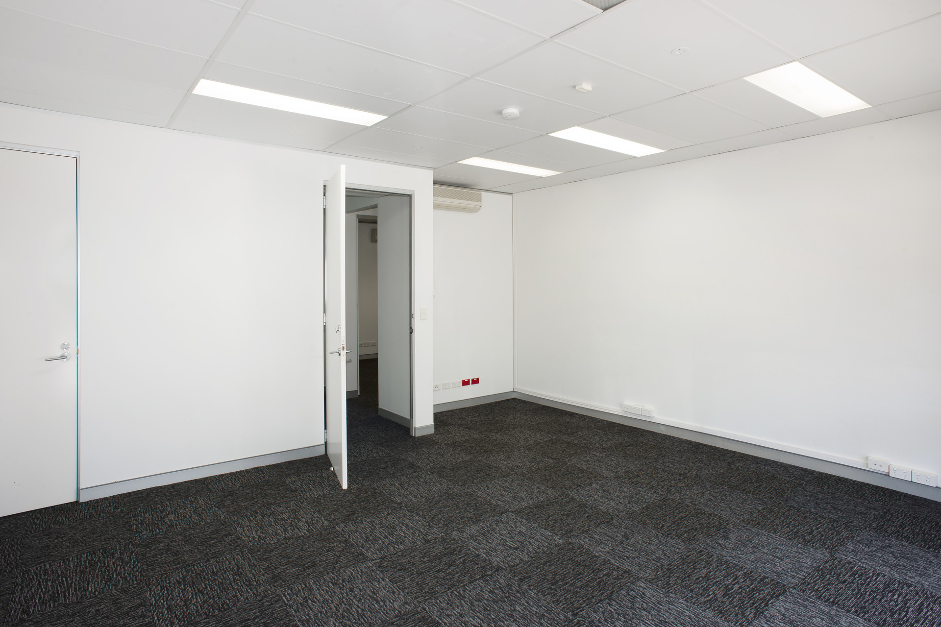 3 & 4/27-31 Cascade Street, Katoomba, NSW 2780 AUS