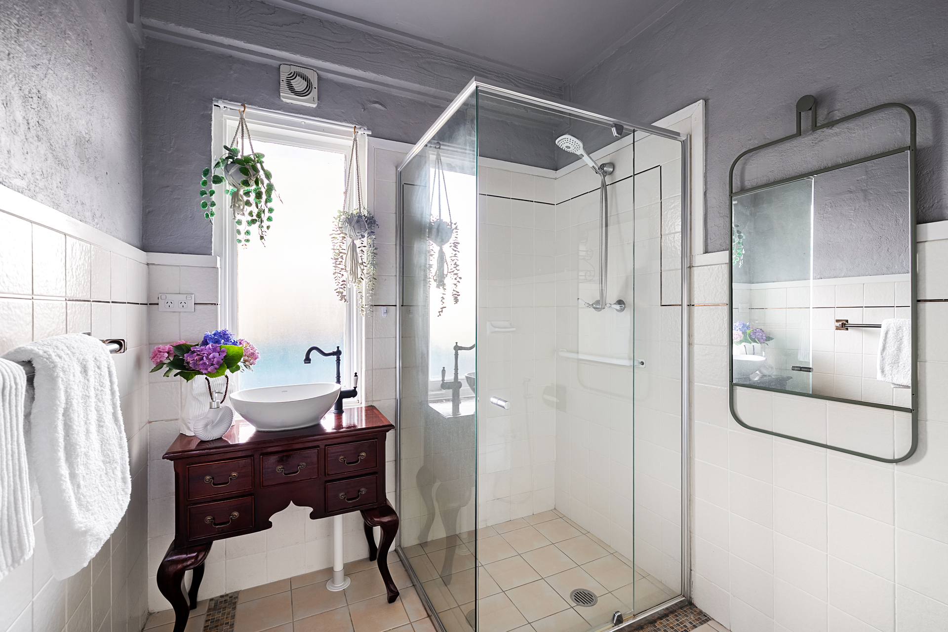 4 Amaroo Avenue, Blaxland, NSW 2774 AUS