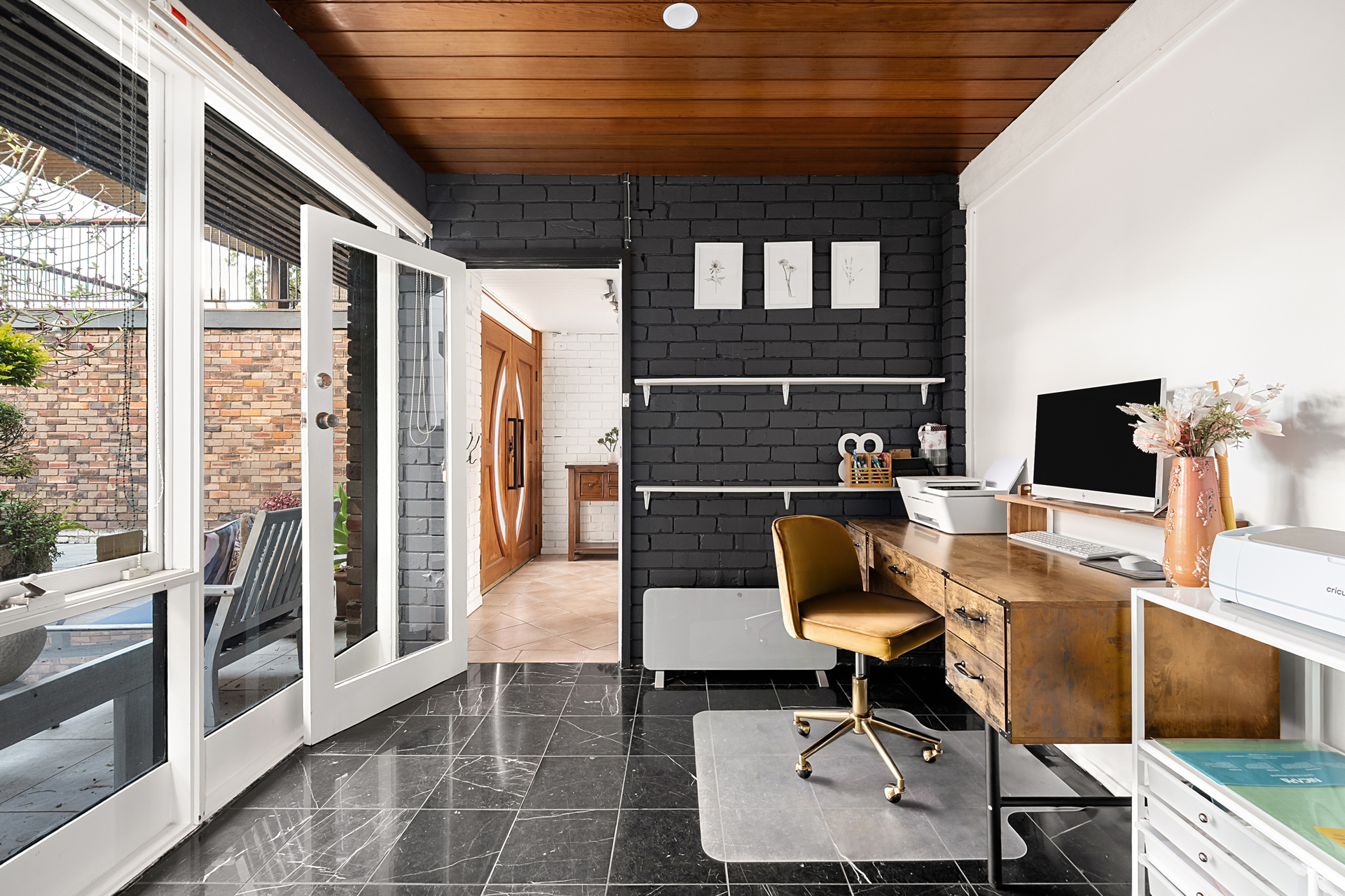 4 Amaroo Avenue, Blaxland, NSW 2774 AUS