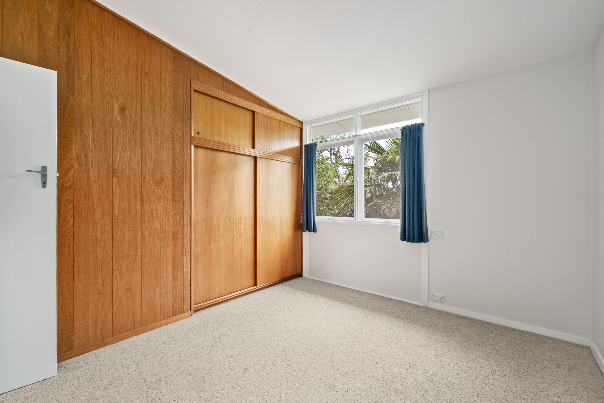 2 Bellevue Road, Wentworth Falls, NSW 2782 AUS