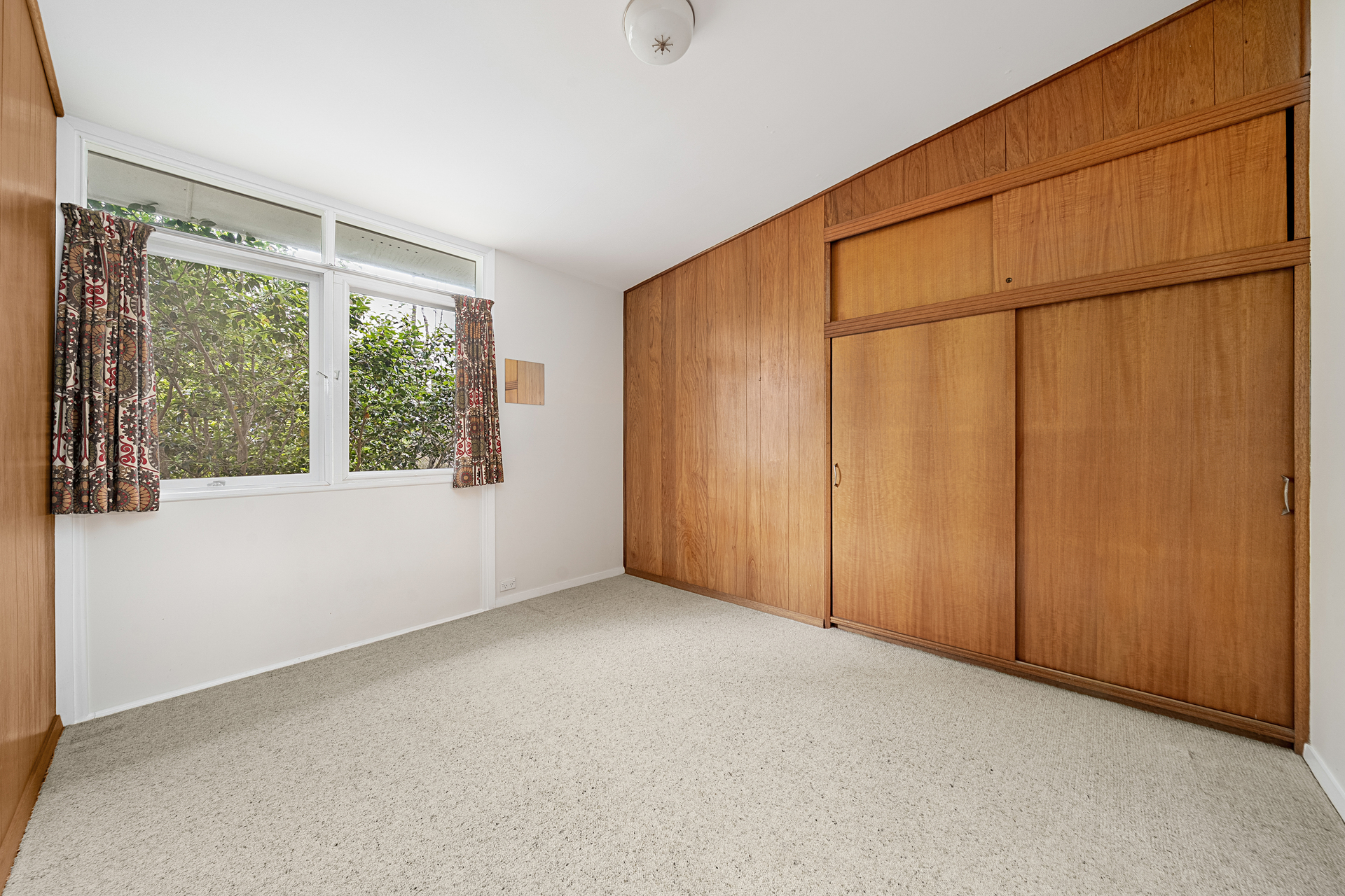 2 Bellevue Road, Wentworth Falls, NSW 2782 AUS