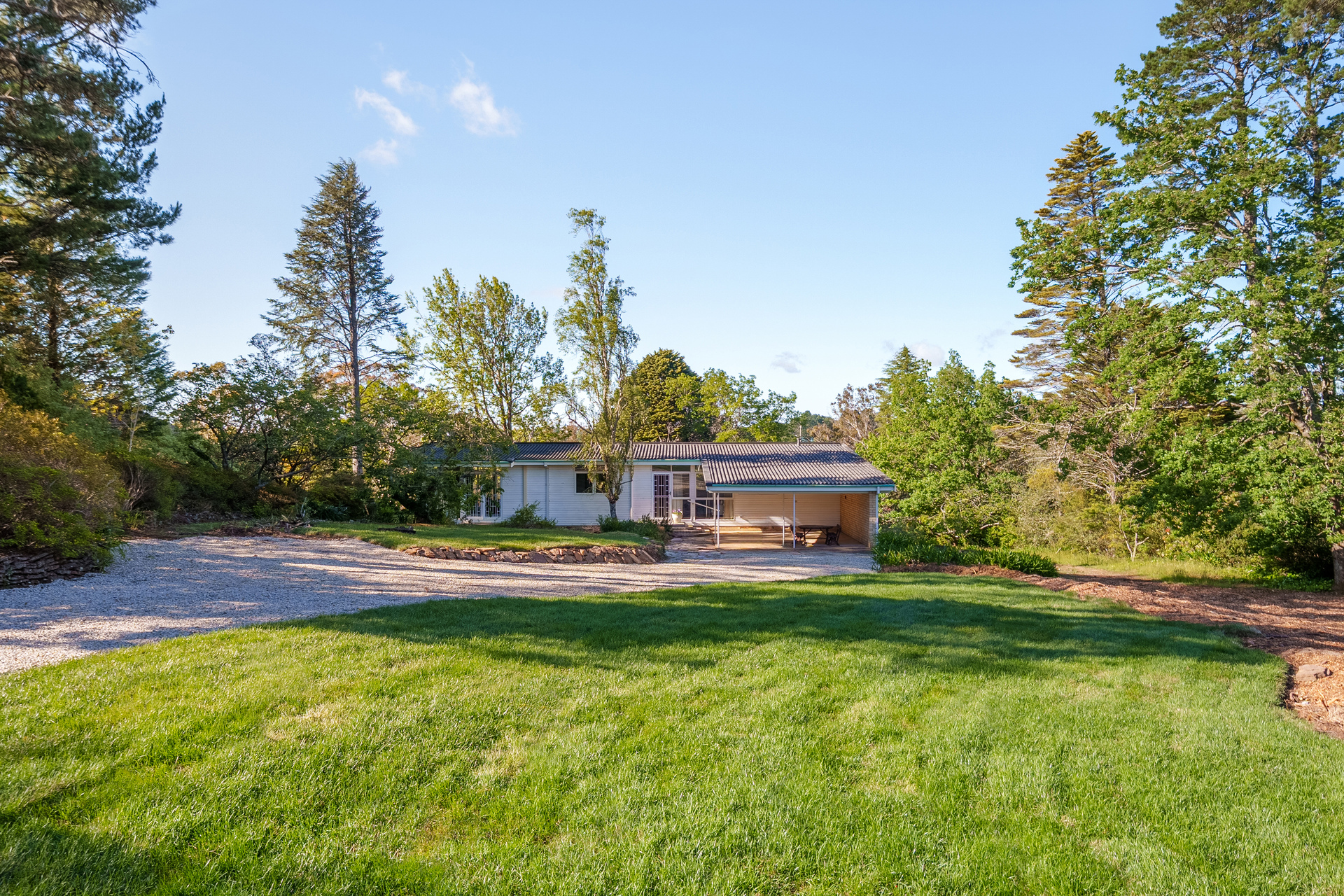 2 Bellevue Road, Wentworth Falls, NSW 2782 AUS