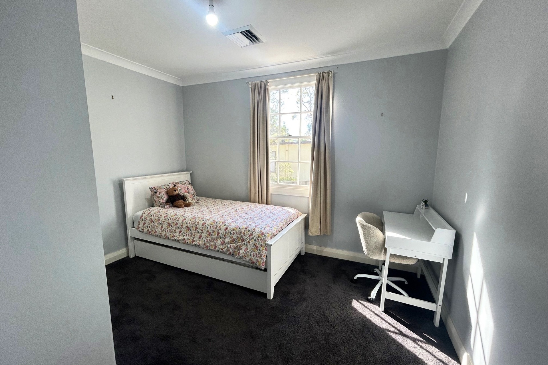 48 Mount View Avenue, Hazelbrook, NSW 2779 AUS