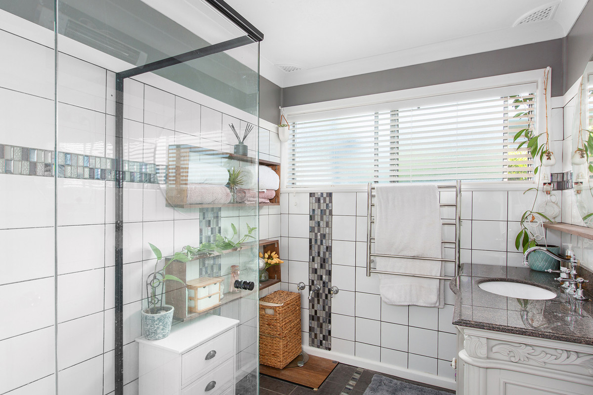 337 Hawkesbury Road, Winmalee, NSW 2777 AUS