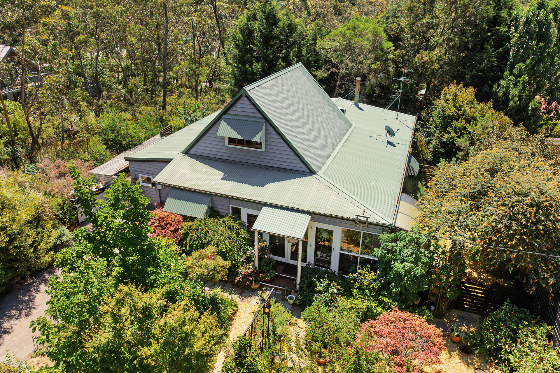 192 Govetts Leap Road, Blackheath, NSW 2785 AUS