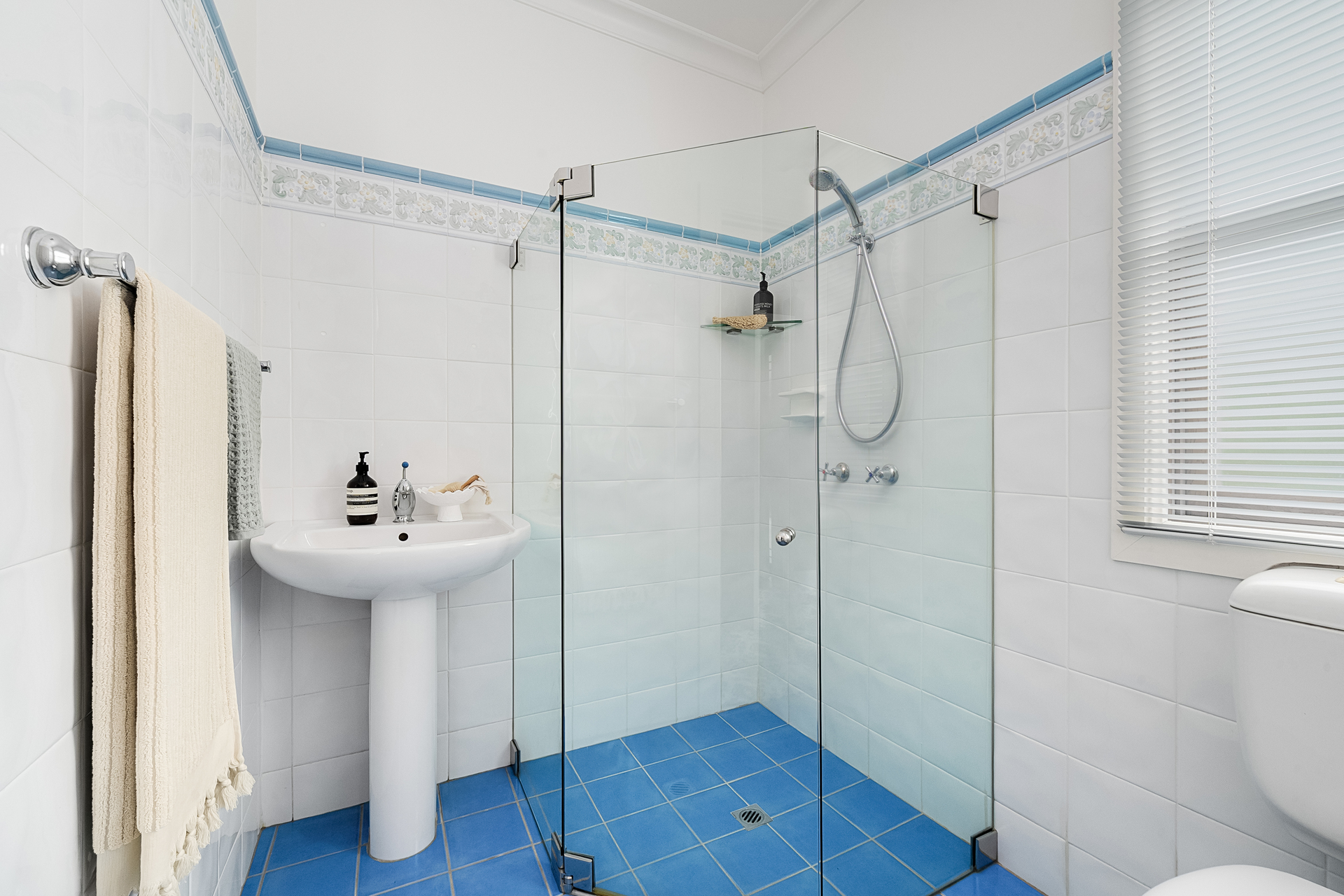 70 Backhouse Street, Wentworth Falls, NSW 2782 AUS