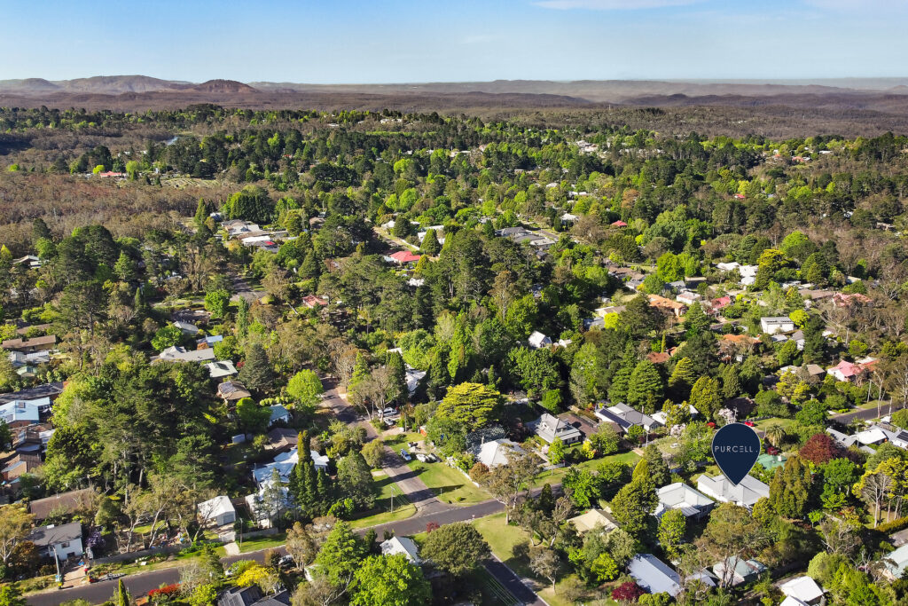 70 Backhouse Street, Wentworth Falls - Thumbnail 4