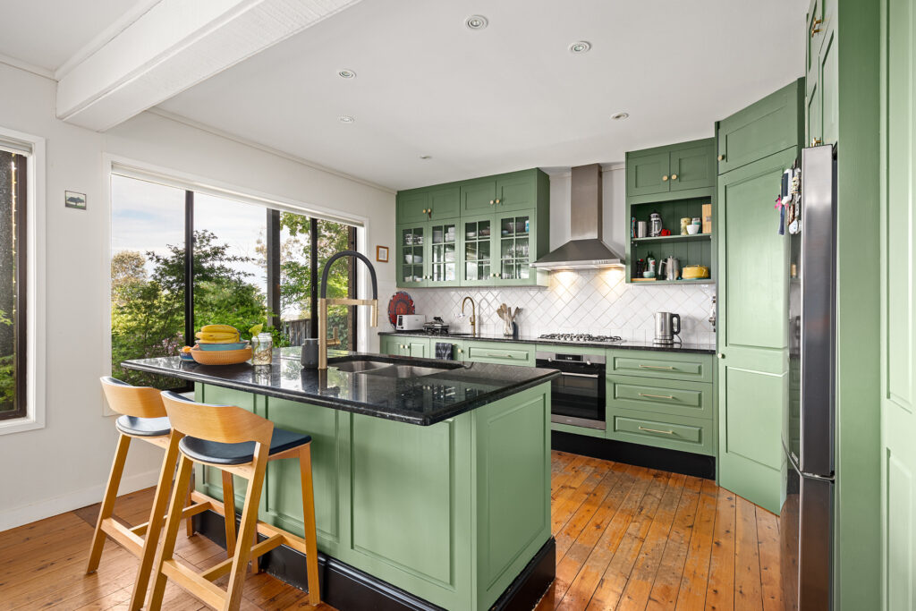 98 Sublime Point Road, Leura, NSW 2780 AUS