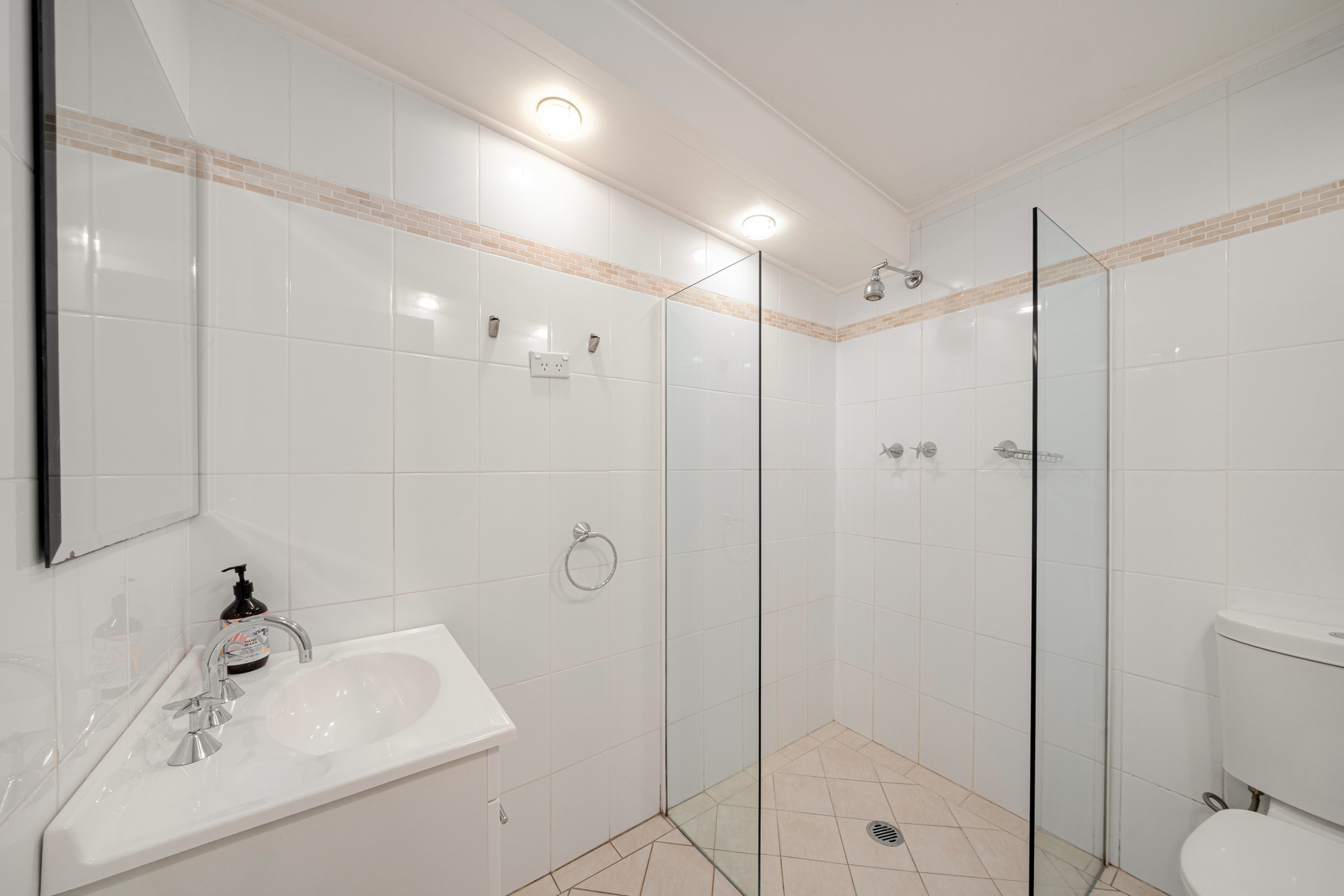 73 Seventh Avenue, Katoomba, NSW 2780 AUS